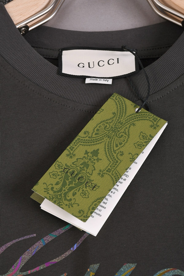 ブランドTシャツ素材ディテール